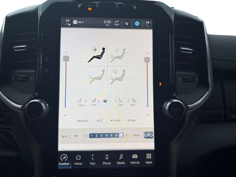 Used 2024 RAM 2500 Laramie w/ Safety Group image 22