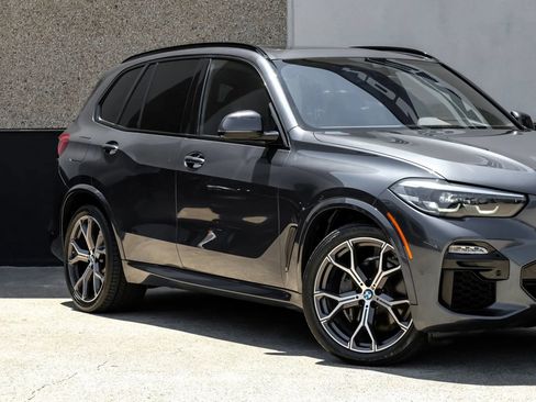 Used 2020 BMW X5 xDrive40i w/ M Sport Package AWD/4WD image 7