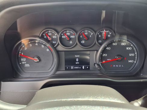 Used 2023 Chevrolet Silverado 1500 Custom w/ Rally Edition AWD/4WD image 15