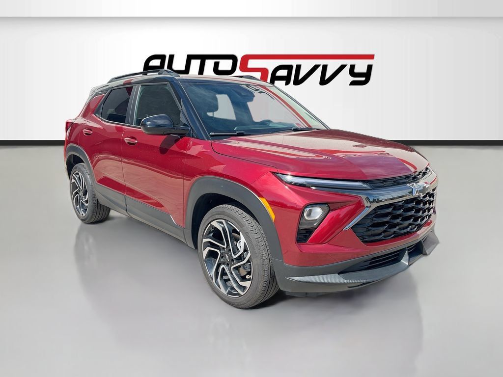 Used 2024 Chevrolet TrailBlazer RS w/ Convenience Package AWD/4WD image 1