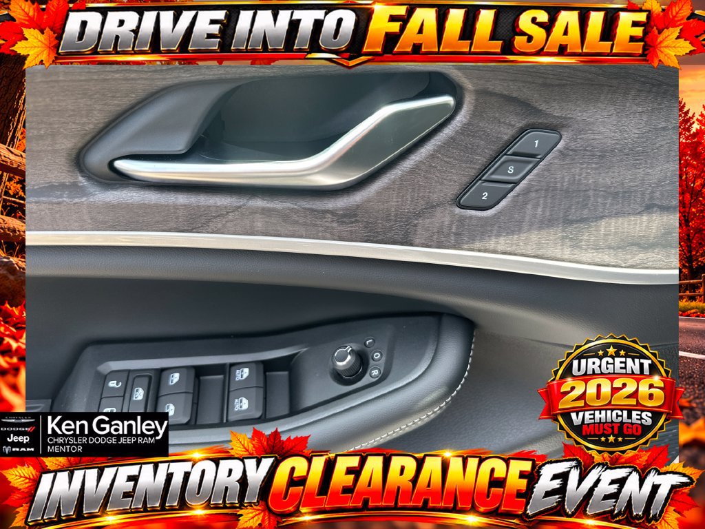 New 2026 Jeep Grand Cherokee Limited w/ Limited Altitude Package AWD/4WD image 12