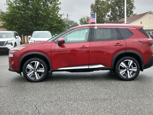 Used 2023 Nissan Rogue SL w/ SL Premium Package image 5