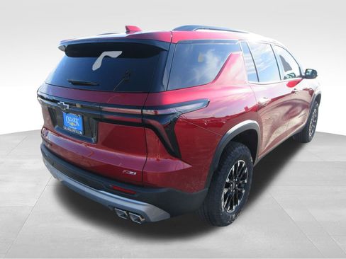 New 2026 Chevrolet Traverse Z71 w/ LPO, Floor Liner Package image 5