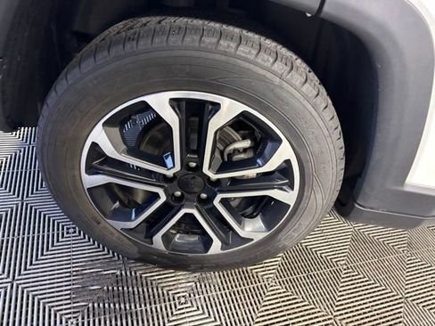 Used 2024 Jeep Compass Limited AWD/4WD image 8