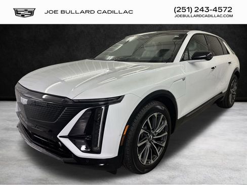 New 2026 Cadillac Lyriq Premium Sport AWD/4WD image 9