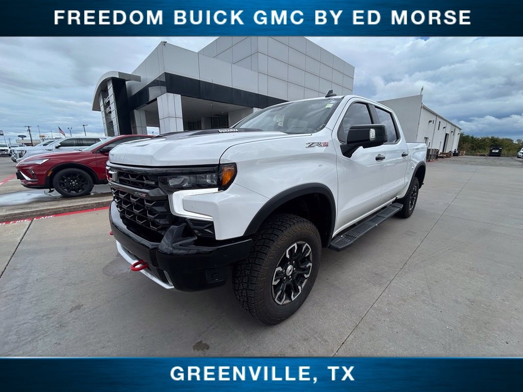 Used 2024 Chevrolet Silverado 1500 ZR2 w/ Technology Package AWD/4WD image 1