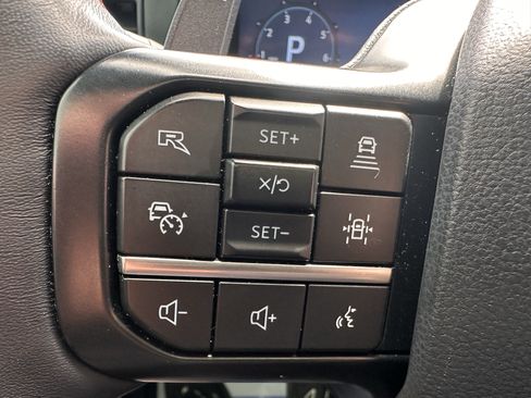 Used 2025 Ford F150 Raptor AWD/4WD image 24