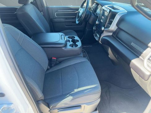 Used 2024 RAM 2500 Big Horn w/ Night Edition image 30