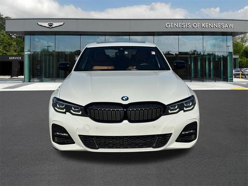 Used 2022 BMW 330i Sedan w/ M Sport Package image 2