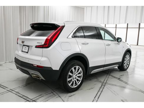 Certified 2023 Cadillac XT4 Premium Luxury w/ Cold Weather Package FWD image 7