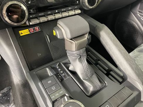 New 2026 Toyota Tacoma Limited AWD/4WD image 4