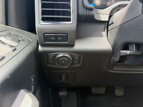 Used 2016 Ford F150 XLT w/ Equipment Group 302A Luxury RWD image 25