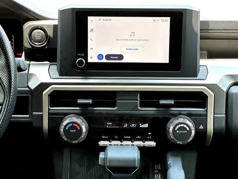 Certified 2026 Toyota Tacoma SR5 AWD/4WD image 29