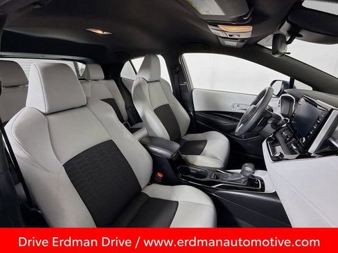 Used 2021 Toyota Corolla SE image 23