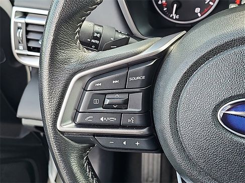 Used 2023 Subaru Outback Limited image 21