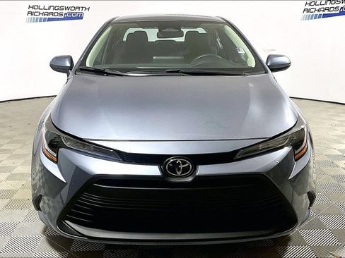 Used 2026 Toyota Corolla LE FWD image 2