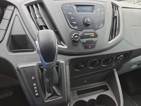 Used 2018 Ford Transit 150 130 Low Roof RWD image 15
