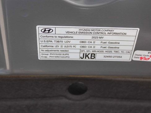 Used 2023 Genesis GV70 2.5T w/ Select Package image 27