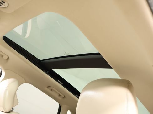 Used 2019 Lincoln MKC Reserve w/ MKC Climate Package FWD image 15