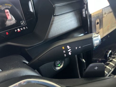 New 2026 GMC Acadia Denali Ultimate AWD/4WD image 16