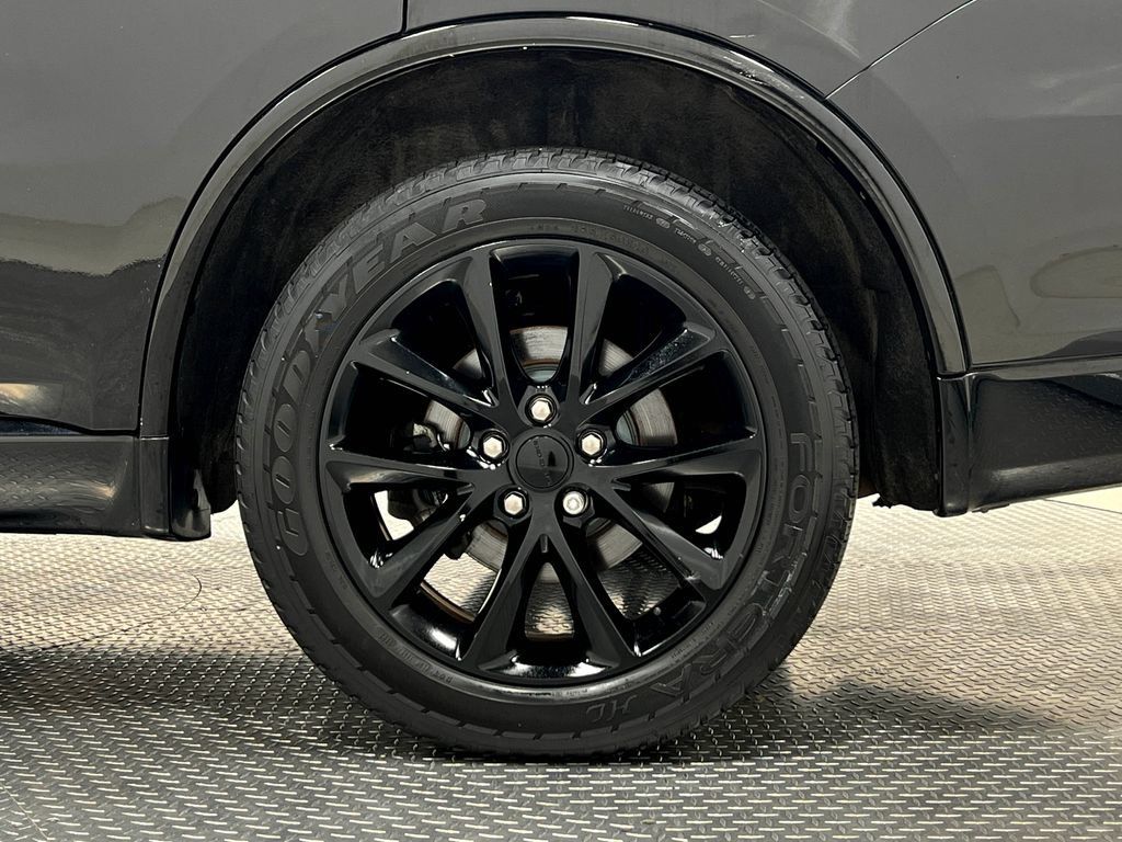 Used 2017 Dodge Durango GT w/ Premium Group AWD/4WD image 41