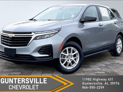 Used 2023 Chevrolet Equinox LS AWD/4WD image 1