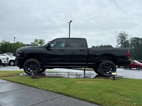 New 2026 RAM 2500 Tradesman w/ Safety Group AWD/4WD image 4