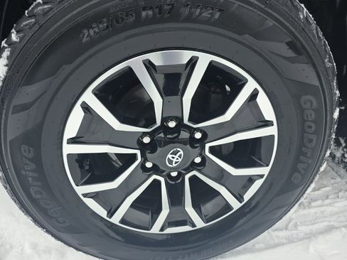 Certified 2023 Toyota Tacoma TRD Sport image 12