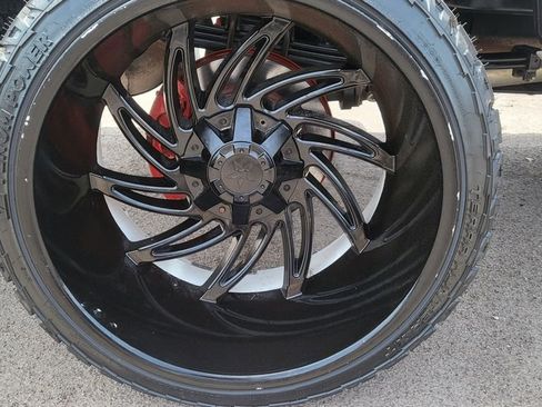 Used 2018 Ford F250 Platinum w/ Platinum Ultimate Package AWD/4WD image 11