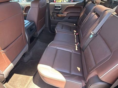 Used 2016 Chevrolet Silverado 2500 High Country image 24