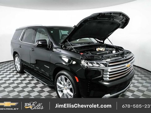 Certified 2023 Chevrolet Tahoe High Country AWD/4WD image 17