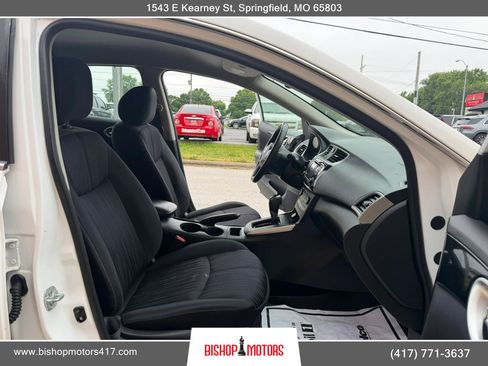 Used 2016 Nissan Sentra SV FWD image 11