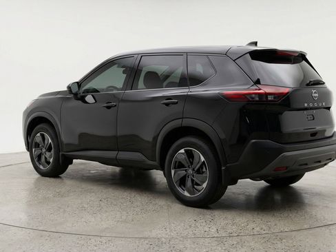 Used 2025 Nissan Rogue SV image 6