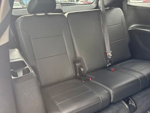 Used 2021 Chevrolet Traverse LT AWD/4WD image 20