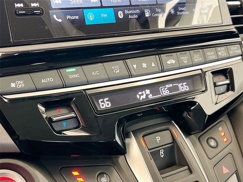 New 2026 Honda Odyssey EX-L image 11