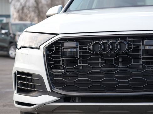 Used 2024 Audi Q7 3.0T Premium Plus image 9