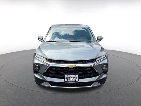 Used 2026 Chevrolet Blazer LT FWD image 4