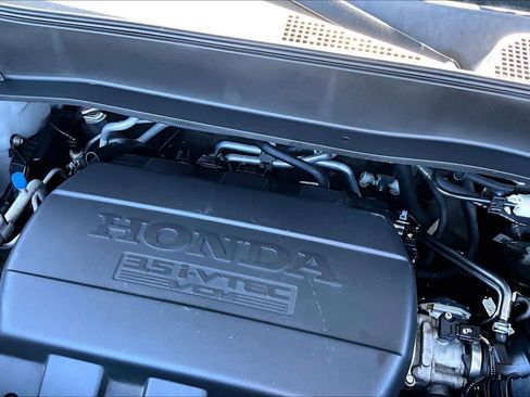 Used 2011 Honda Pilot Touring image 32