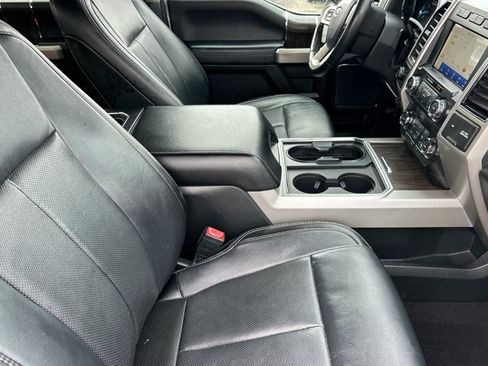 Used 2020 Ford F350 Lariat w/ Lariat Ultimate Package AWD/4WD image 14