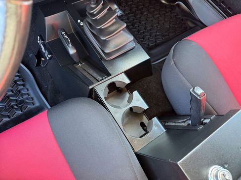 Used 2003 Jeep Wrangler X image 25