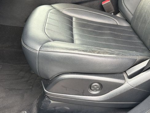 Used 2018 Mercedes-Benz GLE 350 image 14