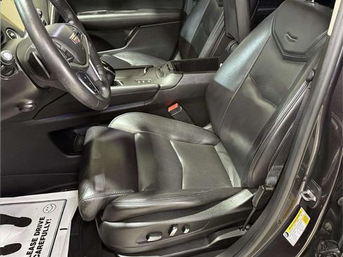 Used 2017 Cadillac XT5 Premium Luxury AWD/4WD image 5