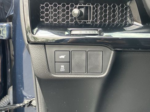 Used 2024 Honda CR-V EX-L image 18