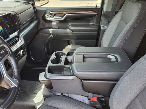 Used 2024 Chevrolet Silverado 1500 RST w/ LPO, Dark Essentials Package AWD/4WD image 11