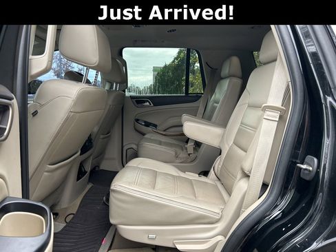Used 2017 GMC Yukon Denali w/ Open Road Package image 10