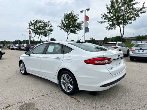 Used 2018 Ford Fusion SE image 11
