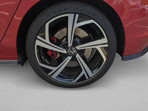 Used 2024 Volkswagen GTI SE FWD image 12