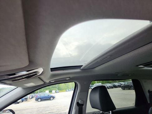 Certified 2024 Hyundai Palisade Limited image 21