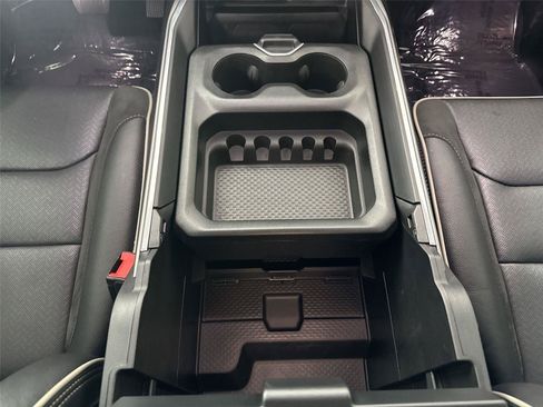 Used 2023 RAM 1500 Laramie AWD/4WD image 34