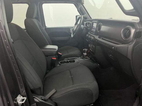 Used 2021 Jeep Wrangler Unlimited Sport image 27